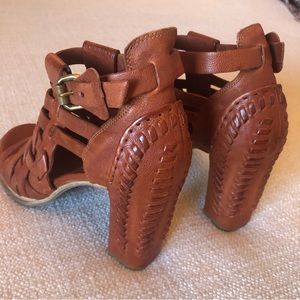 A.S.98 Huarache Sandals~ 8.5/39 ~ Brandy color leather & INCREDIBLE HEEL detail!